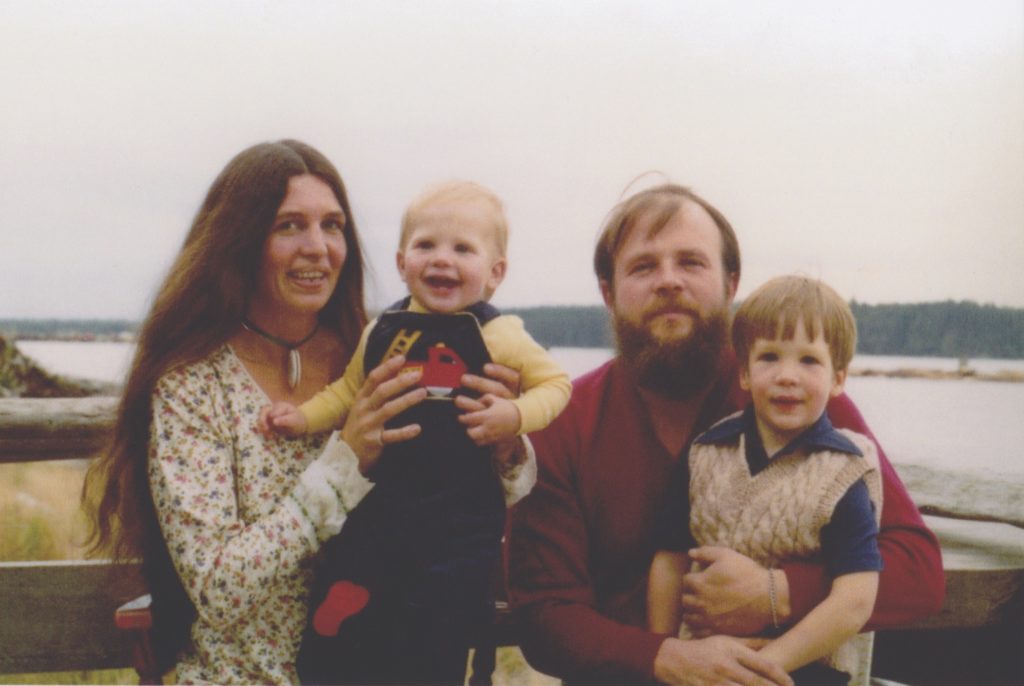 Deborah & Craig with their two children