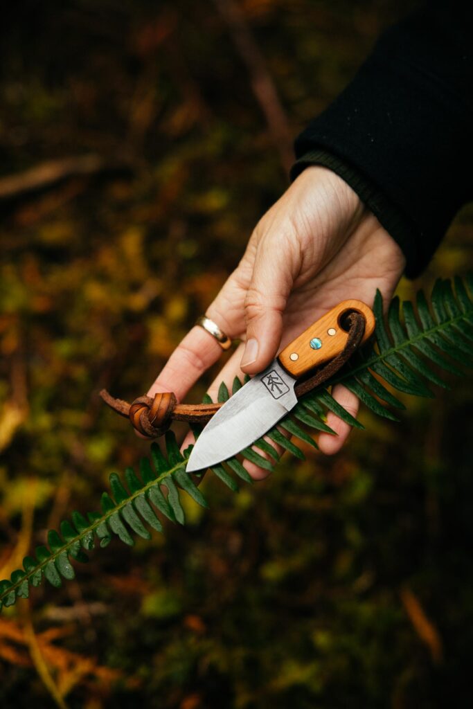 Gift Guide Foraging Knife