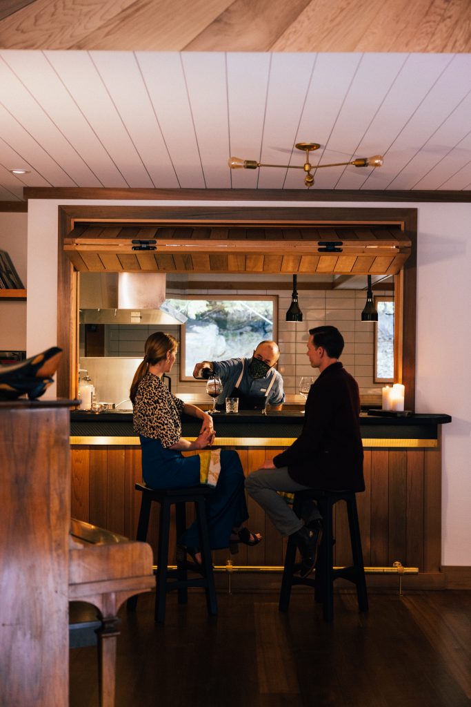 couple at Nimmo Bay Bar